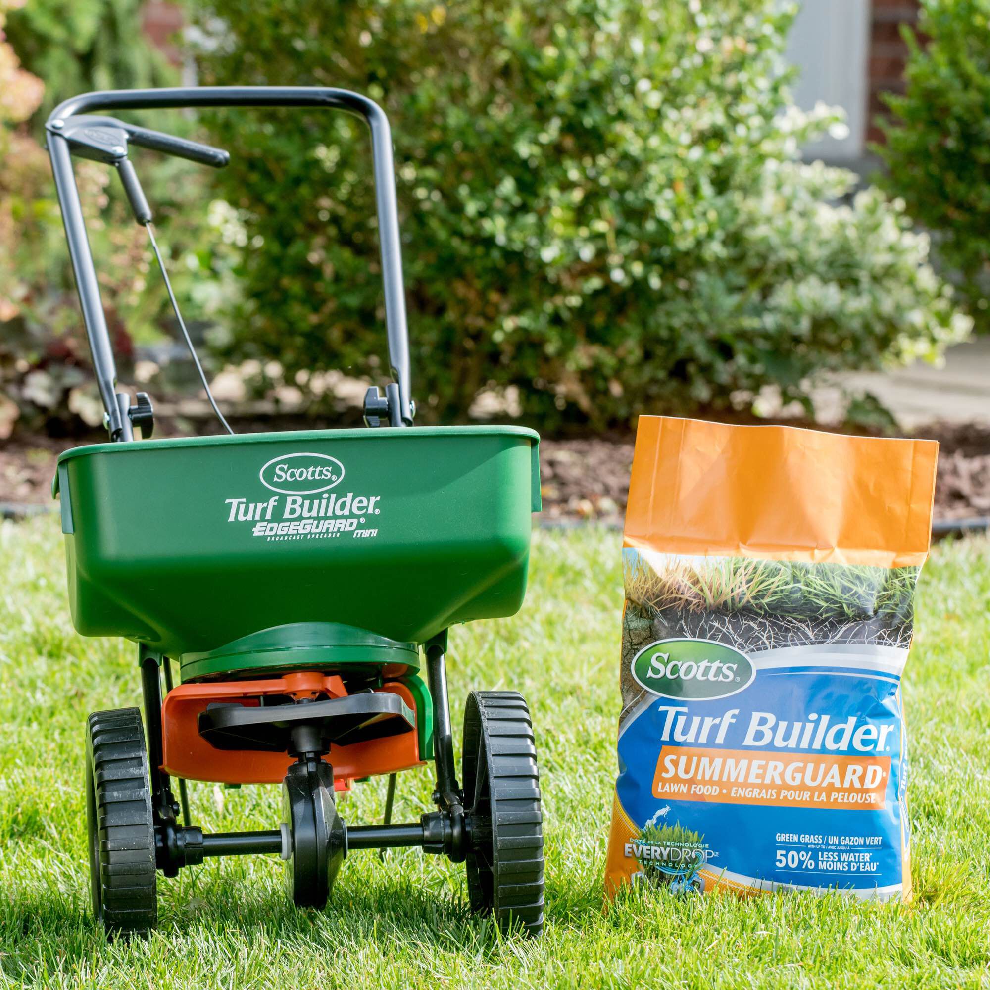 Scotts sales fertilizer summer