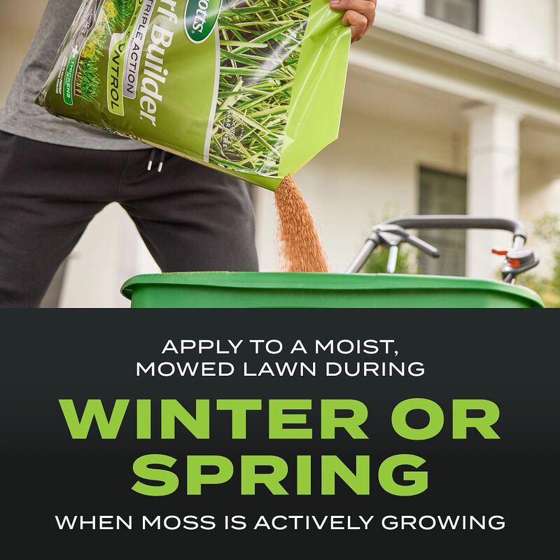 Scotts® Turf Builder® Triple Action for Moss Control image number null