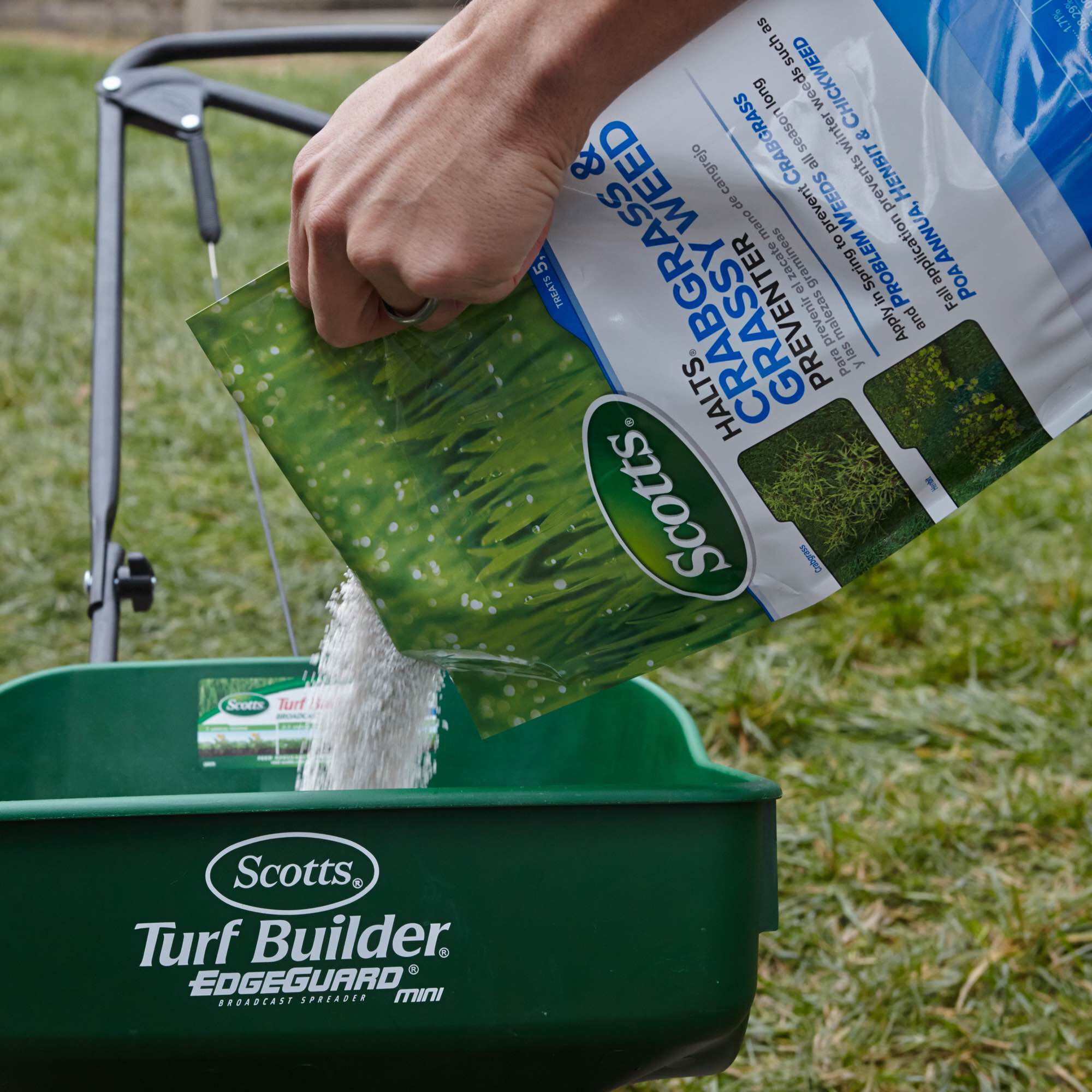 Scotts Halts Crabgrass Grassy Weed Preventer Scotts