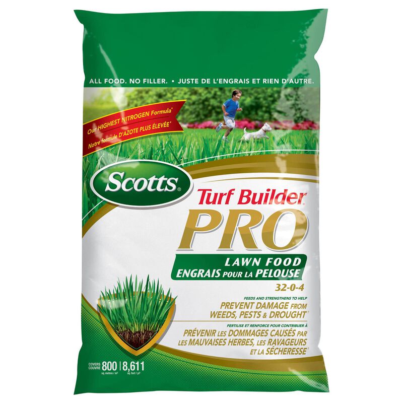 Scotts Turf Builder PRO Lawn Food 32-0-4 with 2% Iron | Scotts Canada