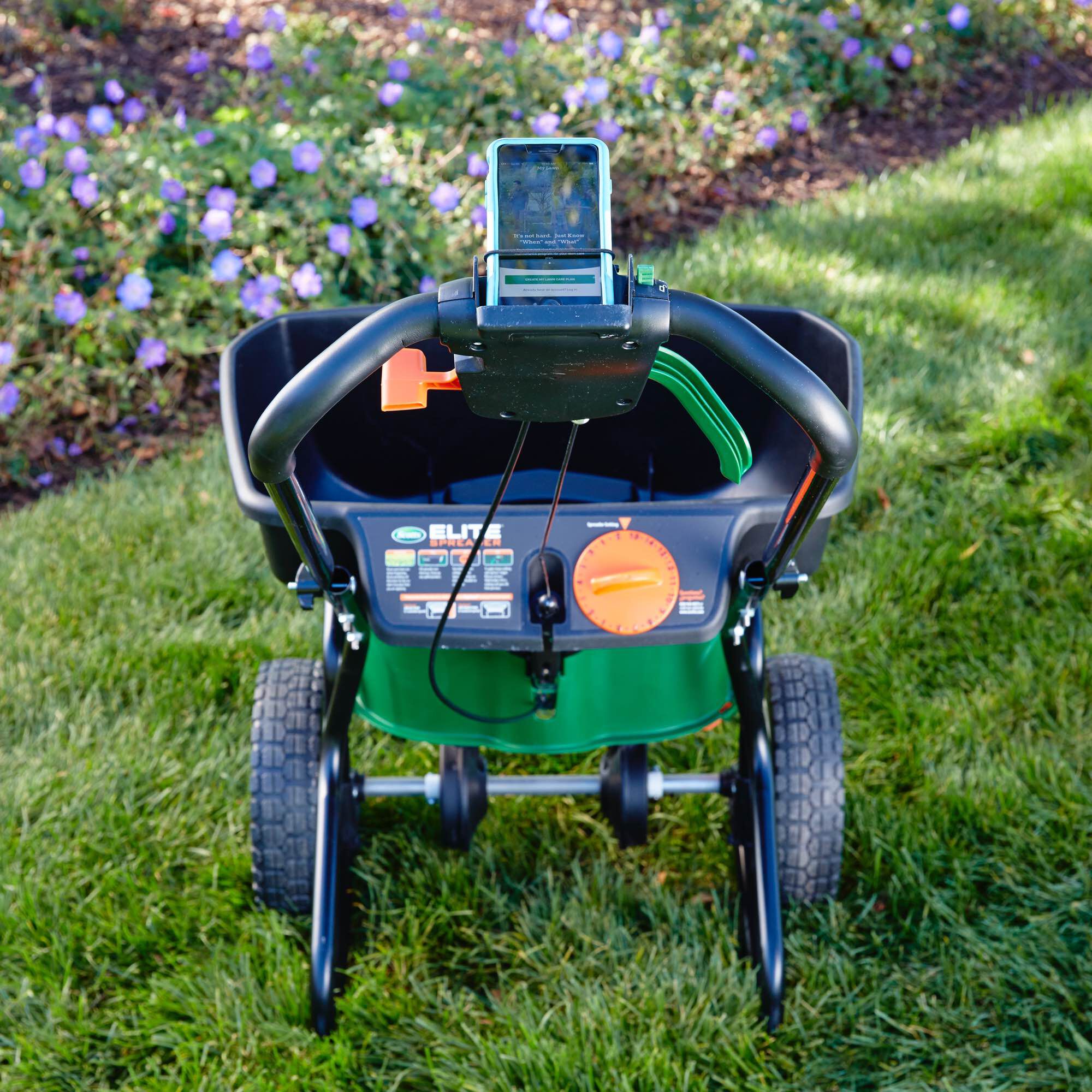 Scotts clearance elite spreader