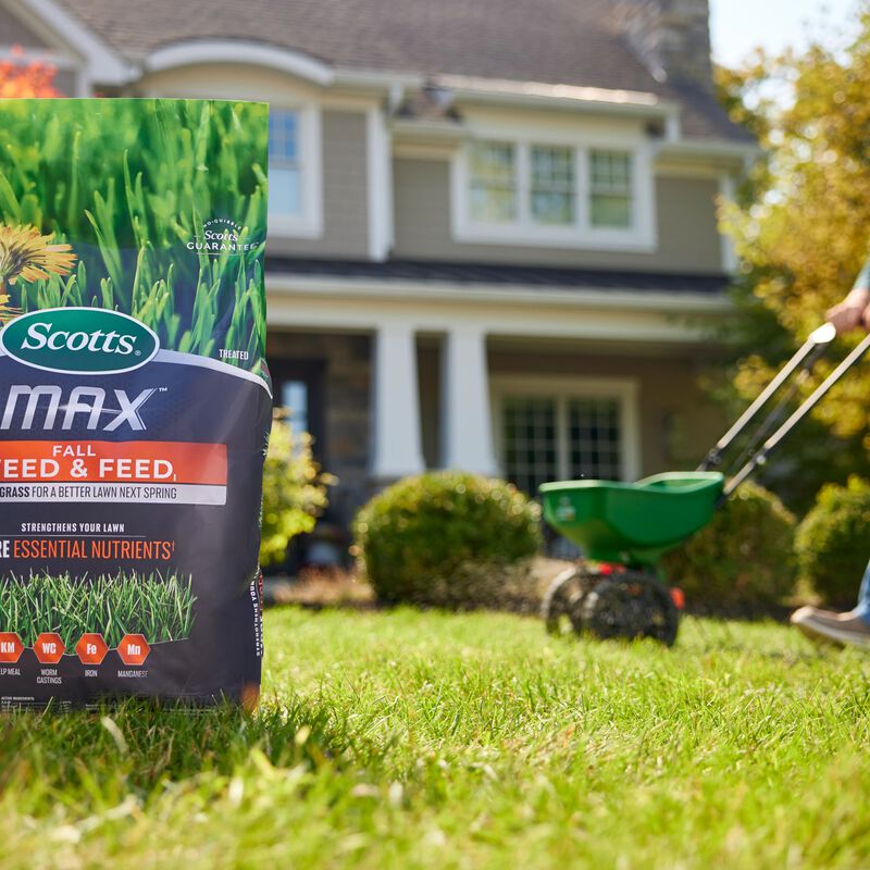 Scotts® MAX™ Fall Weed & FeedI image number null
