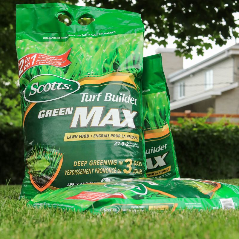 Scotts Turf Builder Green Max & Lawn Food 27-0-2 avec 5% de fer | Scotts  Canada
