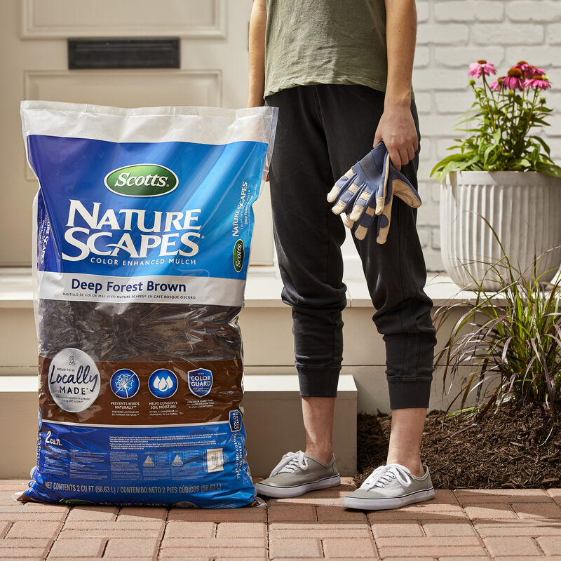 Scotts® Nature Scapes® Color Enhanced Mulch 2 cu. ft. image number null