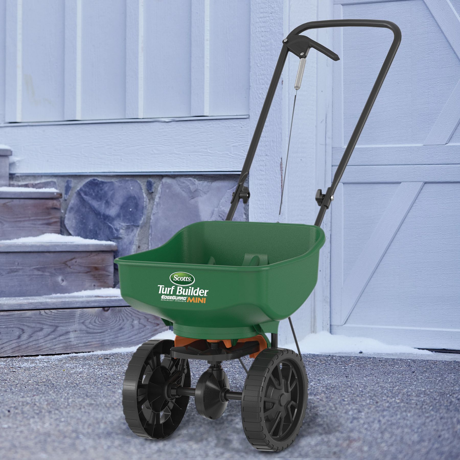 Scotts Turf Builder EdgeGuard Mini Broadcast Spreader Scotts