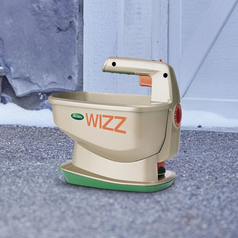 Scotts® Wizz™Spreader image number null