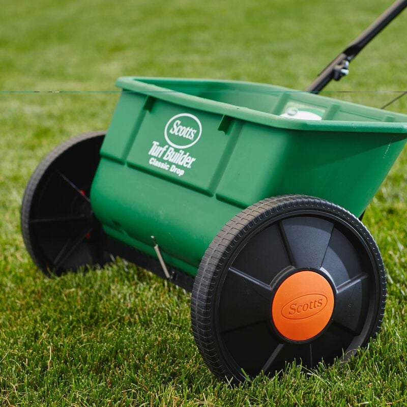 Scotts® Turf Builder® Classic® Drop Spreader image number null