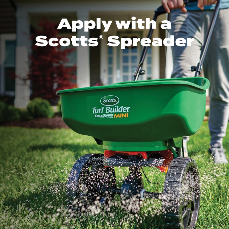 Scotts® Turf Builder® Halts® Crabgrass Preventer with Lawn Food image number null