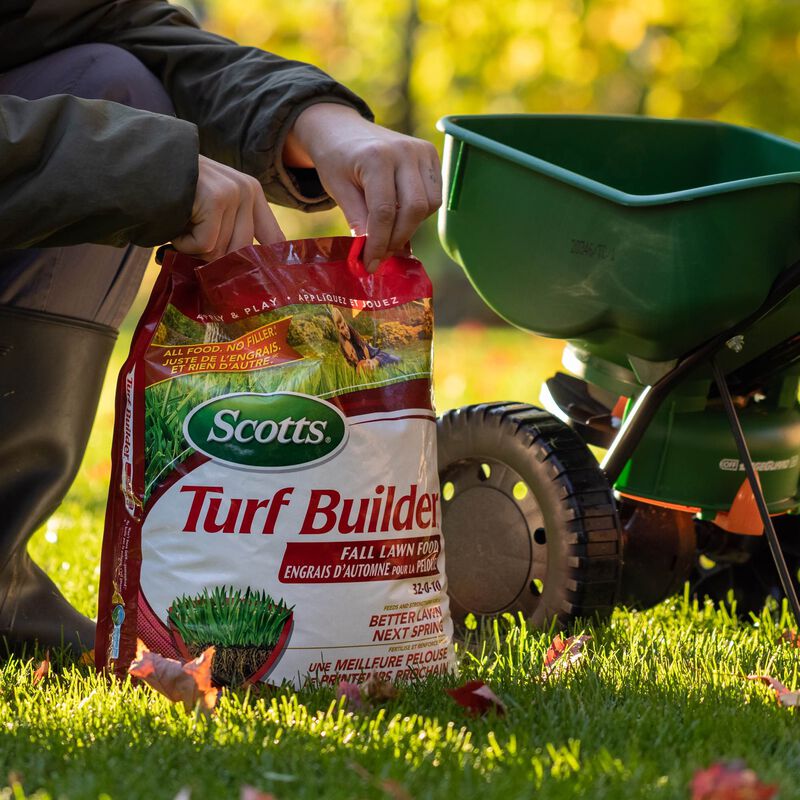 Scotts® Turf Builder® Fall Lawn Food image number null